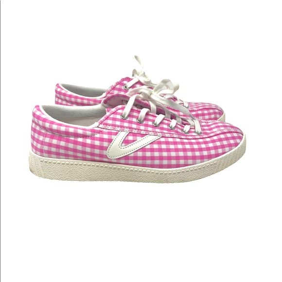pink gingham tretorns